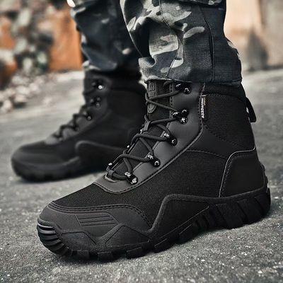 Mid Top Camo Taktikschuhe Atmungsschweiß absorbierende Kampfschuhe großer Größe